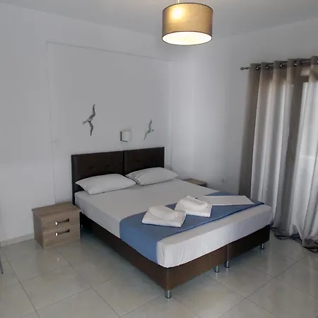 Apartment Aspous Studios And Rooms Skyros